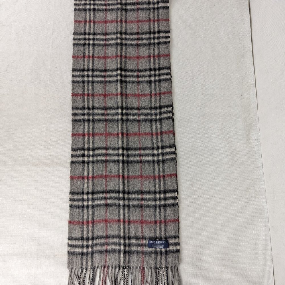 Burberry Designer Lambswool Check Scarf Gray | Unisex |Soft Luxury |Iconic Plaid - Picture 4 of 7